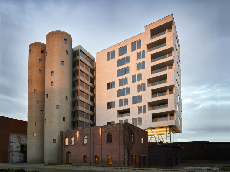哥本哈根旧筒仓改为新公寓资料下载-比利时工业筒仓巧妙改造成公寓