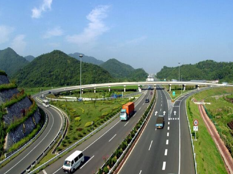 高速公路结算管理办法资料下载-高速公路文明施工管理办法
