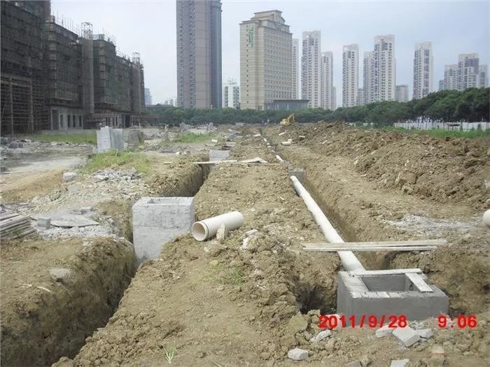 市政道路排水管线做不好？这些现场照片能救你！_9