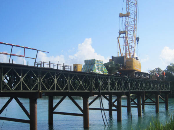 钢栈桥及水中桩施工方案资料下载-贝雷桁架结构钢栈桥施工方案技术总结149页（含3个实体工程案例）
