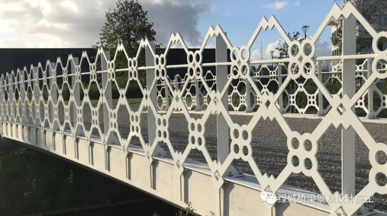 桥梁装饰资料下载-国外设计师的别样桥梁栏杆装饰，你有喜欢的嘛？