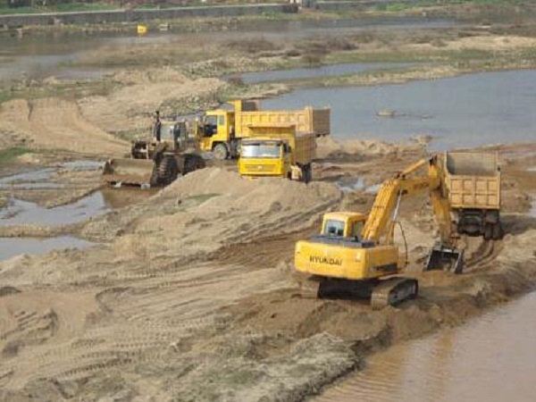 河道清淤及加固资料下载-河道清淤疏浚工程施工组织设计方案汇总word版（共20页）