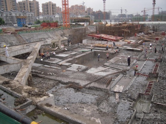 地下室预应力施工资料下载-[广东]高层住宅地下室基坑围护桩与桩锚支护施工方案