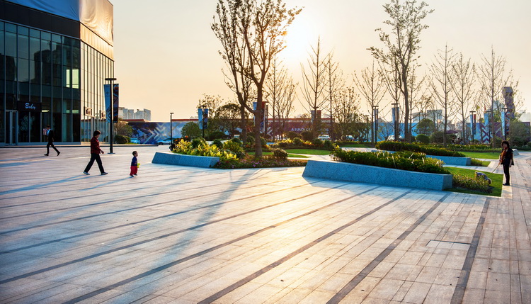 上海绿地缤纷广场商业景观