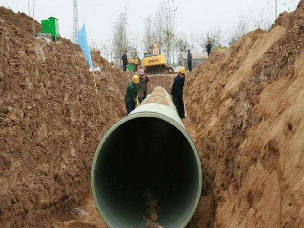135钢筋混凝土管道资料下载-排水管道的施工措施