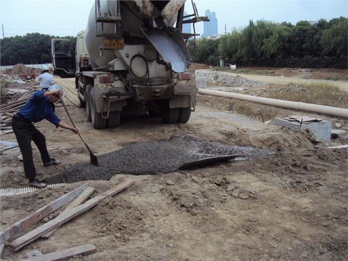 市政道路排水管线做不好？这些现场照片能救你！_11