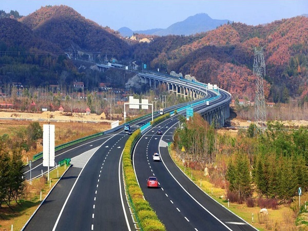 公路项目技术管理策划书资料下载-高速公路项目管理策划书