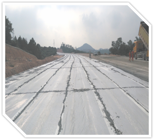 公路工程qc课题水泥稳定碎石基层裂缝防治资料下载-[QC成果]水泥稳定碎石裂缝防治
