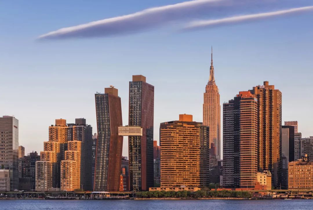 [分享]纽约最高天桥相连的新地标塔楼-美国铜大厦,曼哈顿/shop建筑