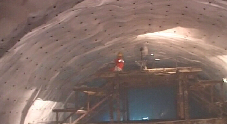 硬岩区铁路隧道创中国建设工程鲁班奖创优汇报视频（5分钟）-隧道防排水