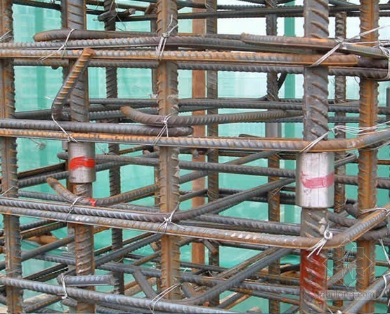 烟囱结构钢筋资料下载-建筑结构钢筋混凝土受压构件分析培训讲义