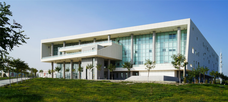 学院图书馆建筑设计资料下载-新疆大学科学技术学院图书馆
