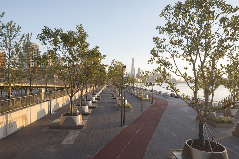 上海民生码头景观-024-huangpu-river-east-bund-riverfront-open-space-design-china-by-atelier-liu-yuyang-architects