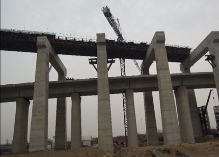 施工项目部搭设方案资料下载-桥梁工程脚手架搭设施工安全技术