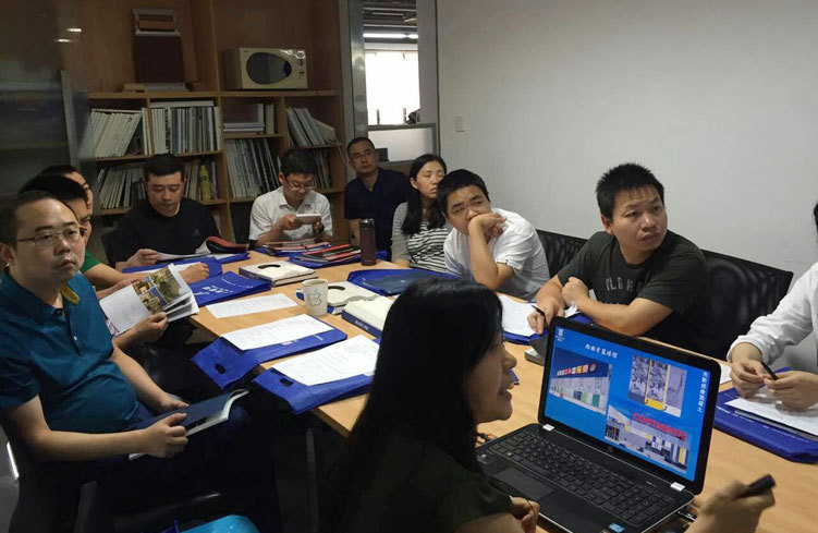 深圳院设计文本资料下载-青龙为深圳机械院建筑设计公司提供公益grc技术培训[藤县GRG]