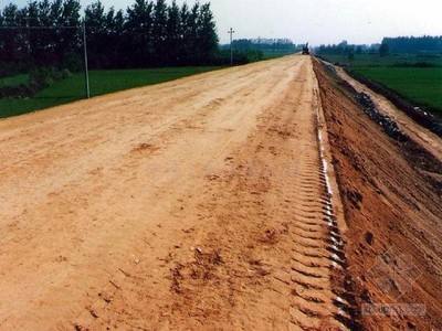 土质路基压实资料下载-土质路基施工技术工艺方法