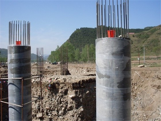 桥面施工标准工艺资料下载-混凝土养生施工标准工艺（图文丰富）