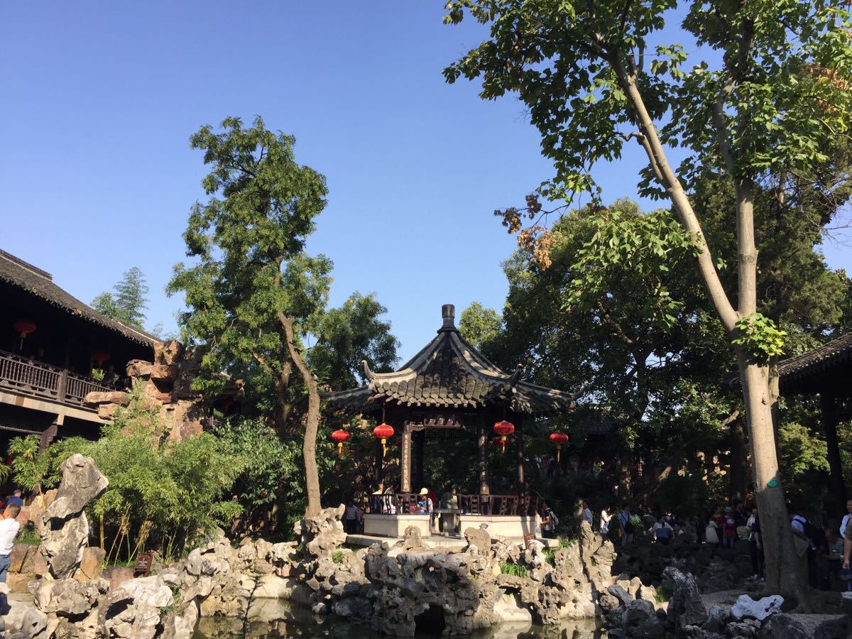【携程攻略】扬州个园景点,扬州园林中历史最悠久、保存最完整、最具艺术价值的，要算坐落在古城…