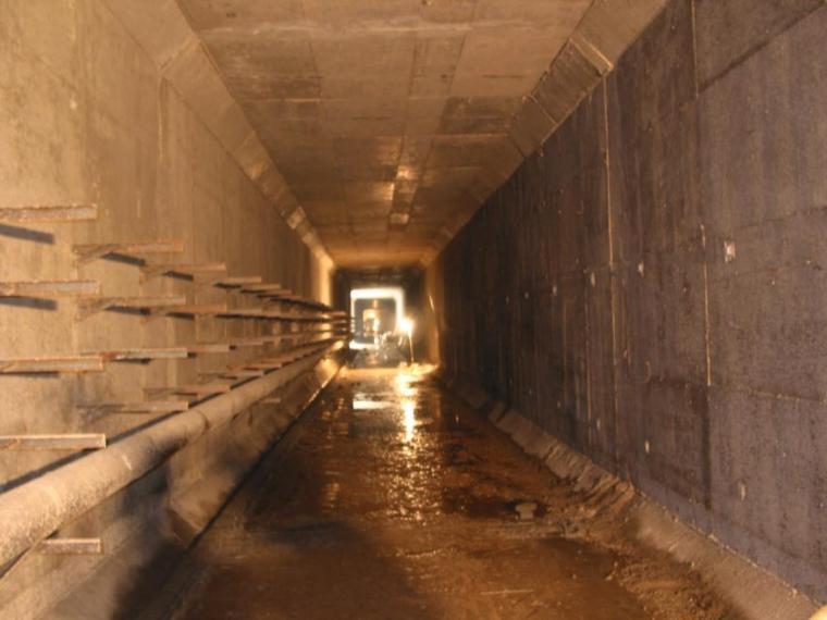 地下综合管廊电力资料下载-地下综合管廊规划设计及运行管理课件PPT（154页）