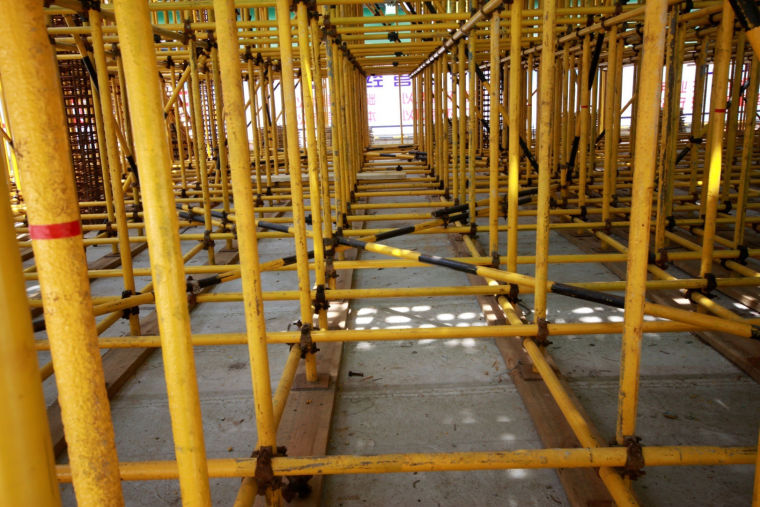 [厦门]高大模板工程的施工安全与质量控制-脚手架支撑