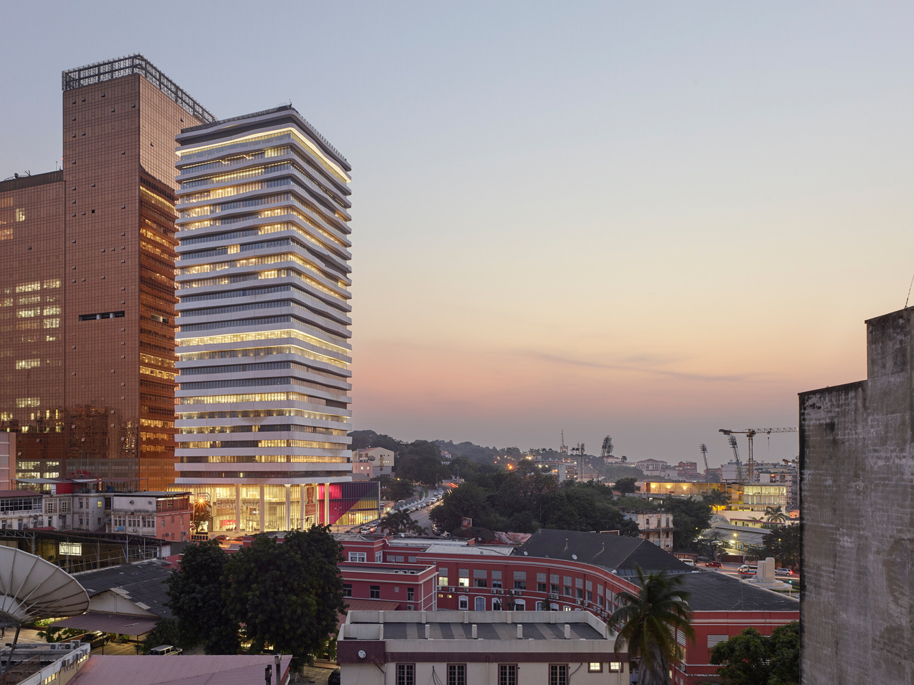 安哥拉罗安达第一国会大厦