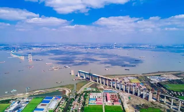六个桥梁世界之最，两个在重庆，最长的高铁要跑一小时_6