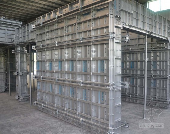 铝膜水电施工工艺资料下载-建筑工程铝模板构造、施工工艺及质量控制措施（丰富图片）