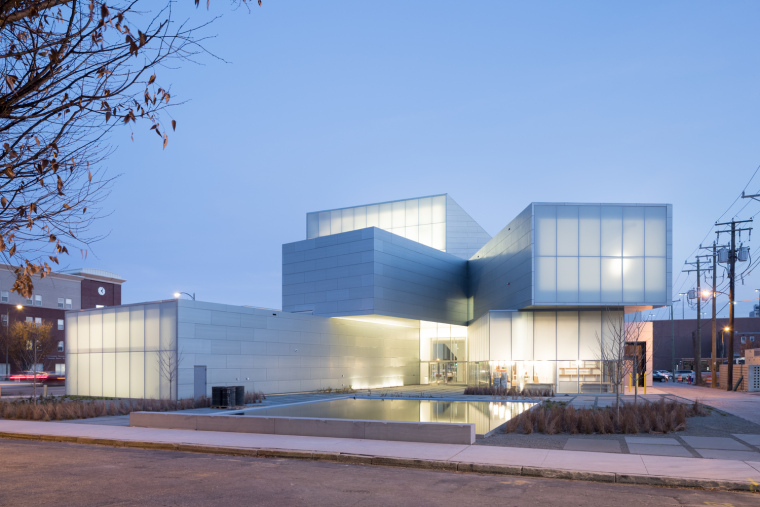 尤伦斯当代艺术中心改造资料下载-弗吉尼亚联邦大学当代艺术中心
