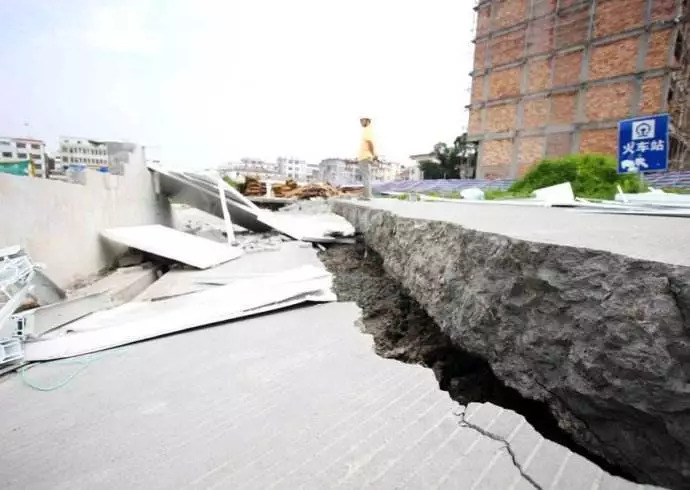 大面积堆载地基沉降计算资料下载-经验分享：减少“二次施工”，您要知道……