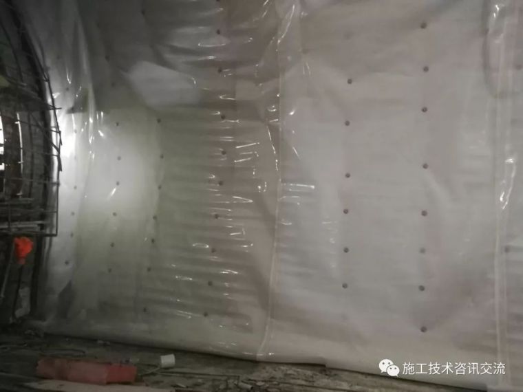 隧道二次衬砌施工技术总结_22