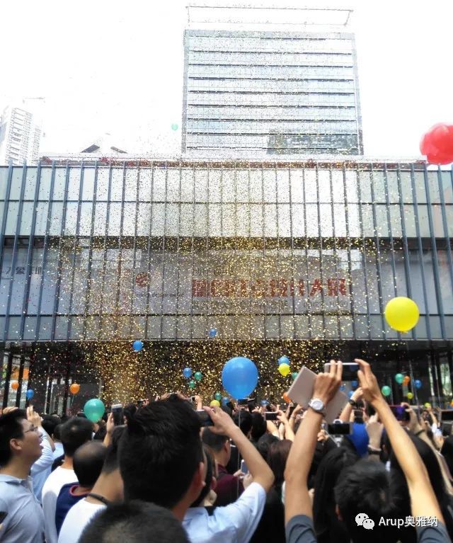 深圳万象天地平面图资料下载-[建筑施工]万象天地，重构街区想象和都市漫步