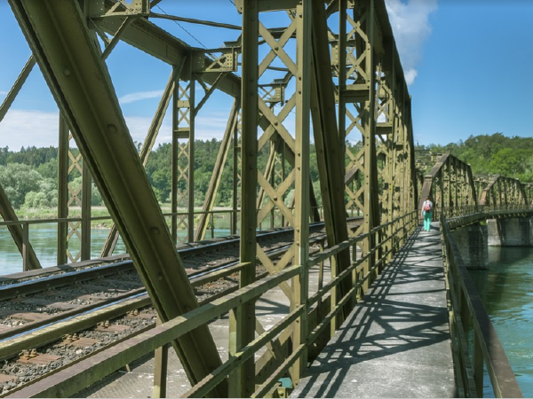 季节施工安全专项方案资料下载-桥梁工程桩基础施工安全标准化！