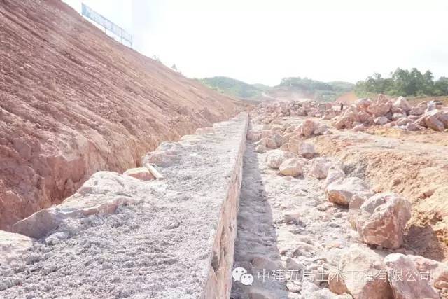 这组中建道路工程标准化施工照片，史上最全！  ​_38