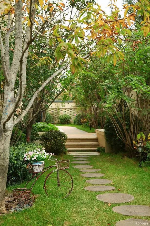 美式庭院景观案例资料下载-这样的美式庭院你一定hold的住！