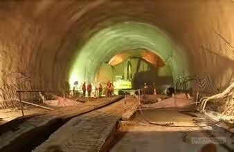 冲击钻施工工艺流程视频资料下载-隧道支护施工四大主要施工工艺流程