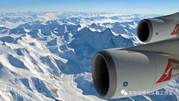 飞机上卫生间资料下载-今年最“有味道”的新闻：南极的厕所什么样？