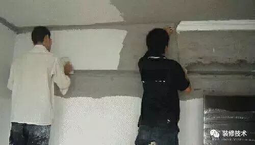 定额中内墙刮腻子是几遍资料下载-如何刮腻子？刮腻子有木有技巧？