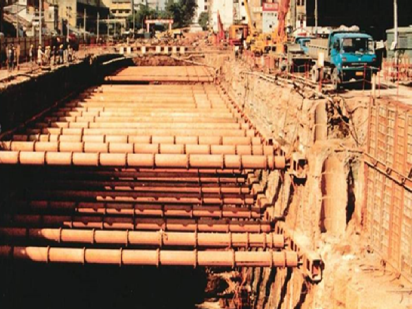路桥工程技术管理策划书资料下载-地铁土建工程技术管理及前期策划