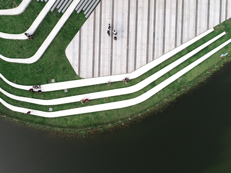 重庆大数据智能化展示中心改造-030-facade-and-landscape-renovation-of-chongqing-big-data-intelligent-exhibition-center-china-by-chongqing-architectural-design-institute-of-china