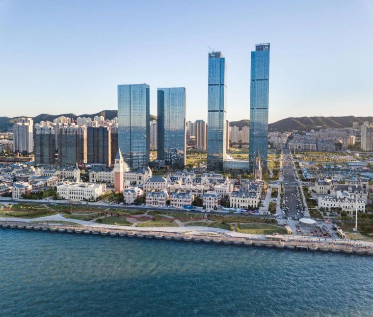 250m塔楼资料下载-中国钢结构金奖——大连东港D10、D13地块超高层结构设计分享