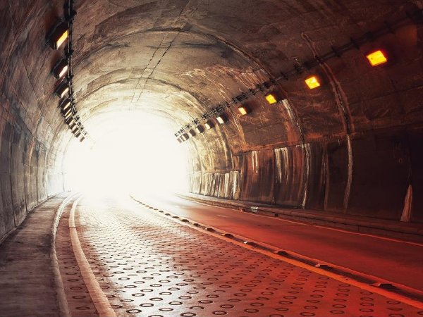 市政地下车行通道施工方案资料下载-[山西]隧道明挖法冬季施工方案