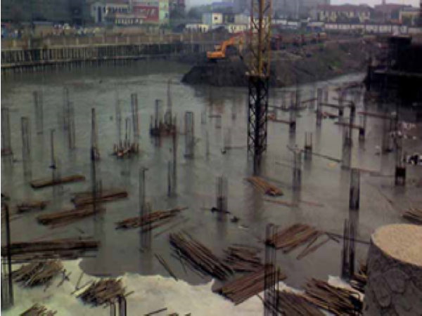 上海地区基坑支护资料下载-地铁明挖法施工-基坑降水（防排水施工）38页