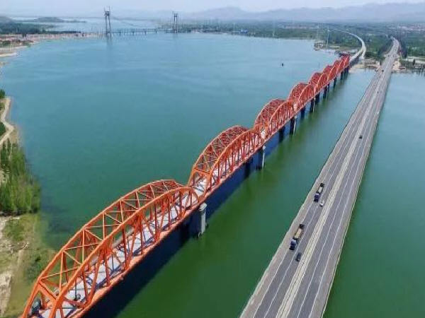 水源地施工保护资料下载-京张高铁官厅水库特大桥以技术革新实现绿色施工