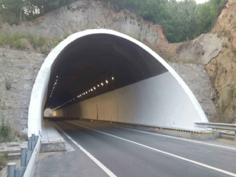 隧道溶洞处理方法资料下载-隧道质量通病处理方法与防治措施