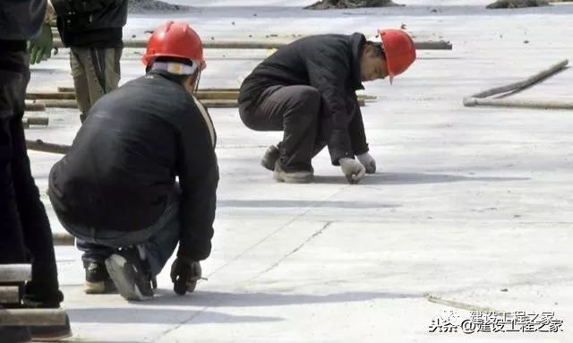 从建筑物定位带封顶资料下载-最全面的基础放线放样技巧问答，二十年施工经验整理