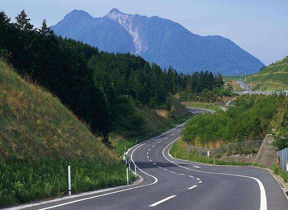 高速公路质量质量目标资料下载-高速公路工程质量创优计划（82页）