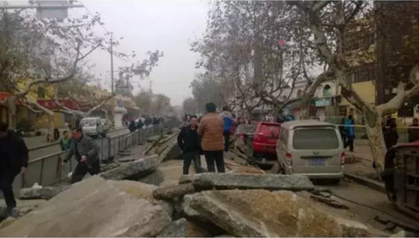 道路下水管道设计图资料下载-看不见的管道——共同沟拯救道路“开膛破肚”