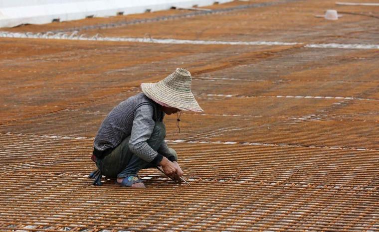 安全生产检查管理办法资料下载-公路施工安全生产管理规章制度汇编（word，152页）