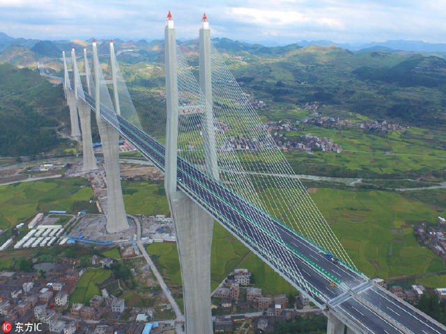 主跨270斜拉桥资料下载-世界第一大跨径高墩多塔桥“赤石特大桥”即将通车