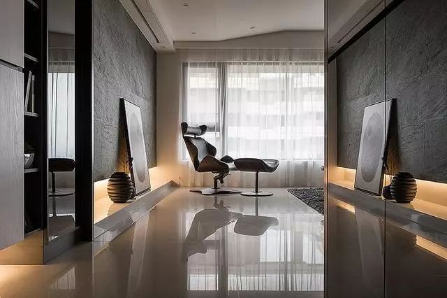 白色卧室门资料下载-室内设计｜灰白色阶·台湾品味现代住宅